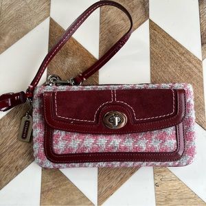 Coach Suede and Wool Hounds Tooth Wristlet Pink/Grey